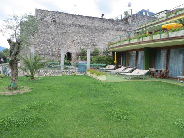 Hotel Alexander Limone sul Garda Exterior photo