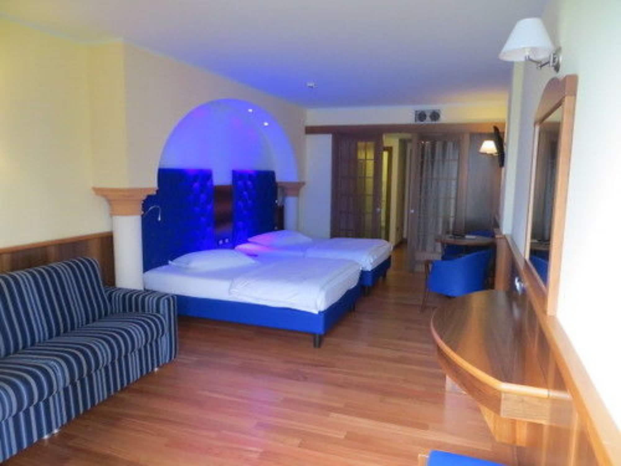Hotel Alexander Limone sul Garda Exterior photo