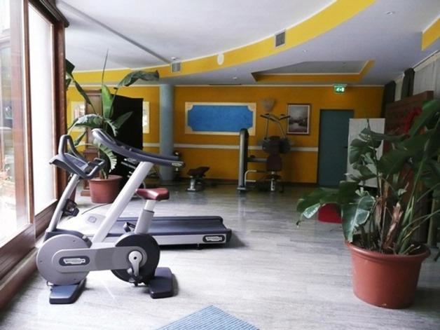 Hotel Alexander Limone sul Garda Exterior photo